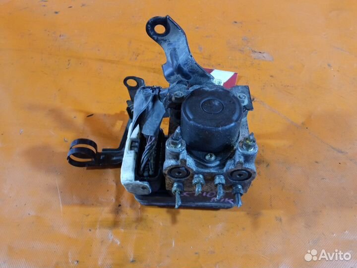 Блок ABS Toyota Opa ZCT10