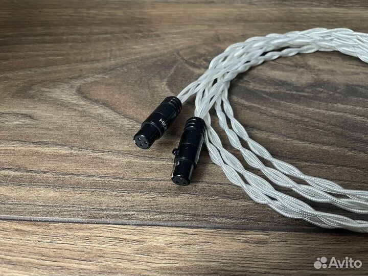 Продам межблочник mini XLR 1м