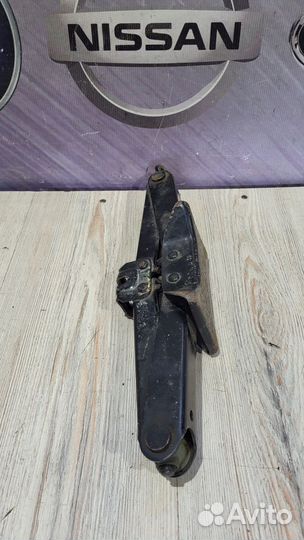 Домкрат Nissan almera N16