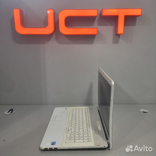 Ноутбук sony vaio PCG-91111V
