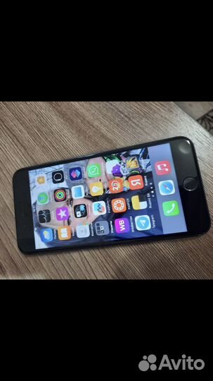 iPhone 8 Plus, 256 ГБ