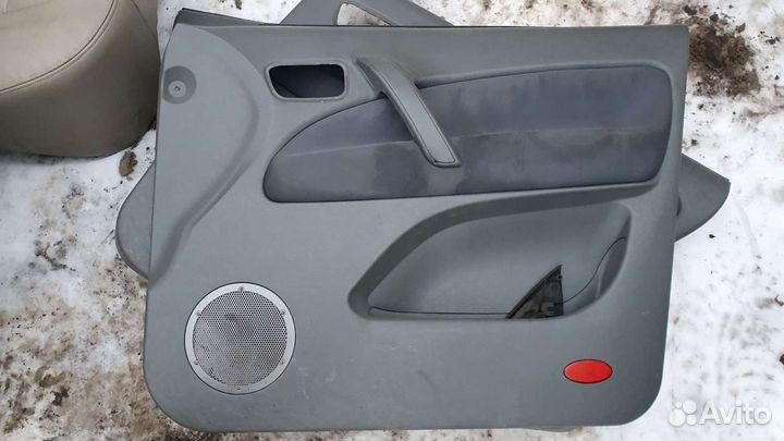 Чери тиго.авторазбор. дверные обшивки,карты дверей