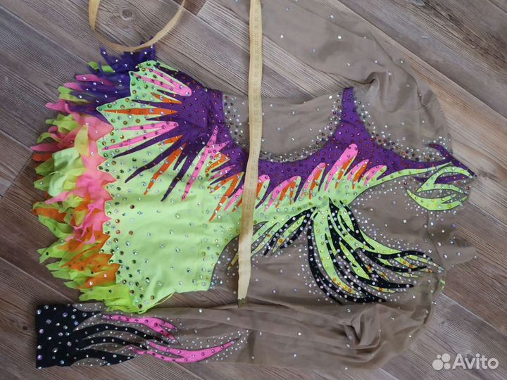 Купальник для художественной гимнастики