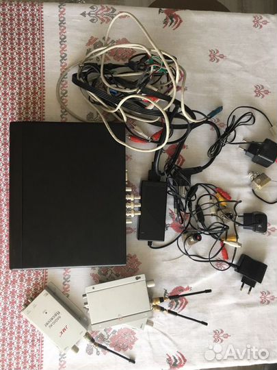 Видеорегистратор Cyfron 4-к с комплектом