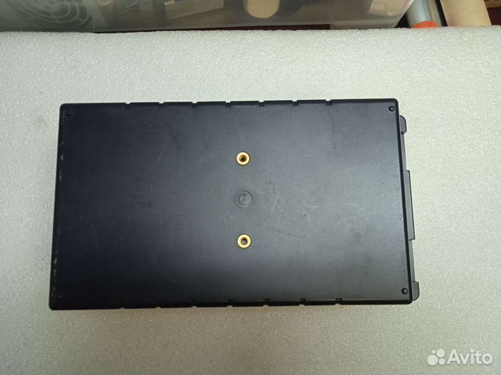 Микшерный пульт активный Ямаха