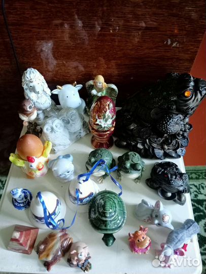 Статуэтки,фигурки разные