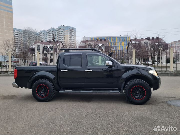Nissan Navara 2.5 AT, 2010, 361 000 км