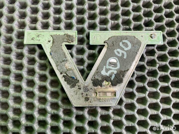 Шильдик volvo FH12