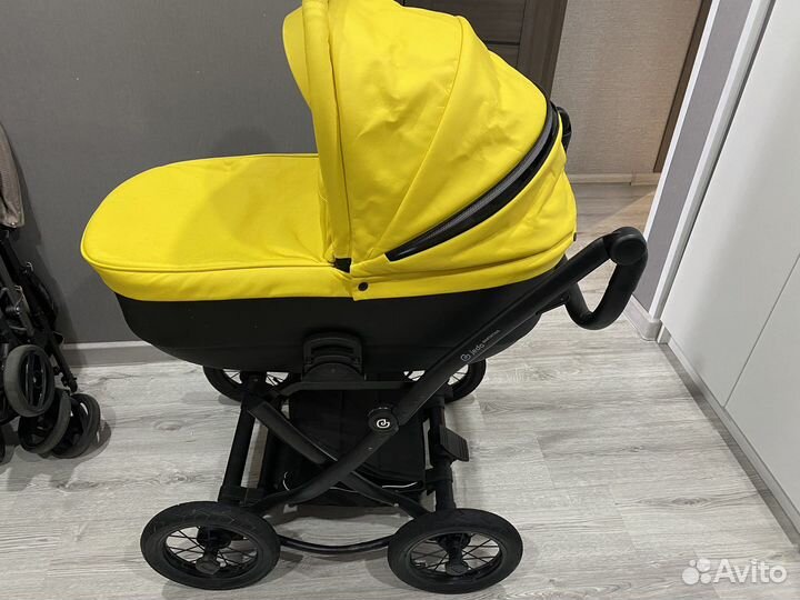 Коляска 2 в 1 jedo