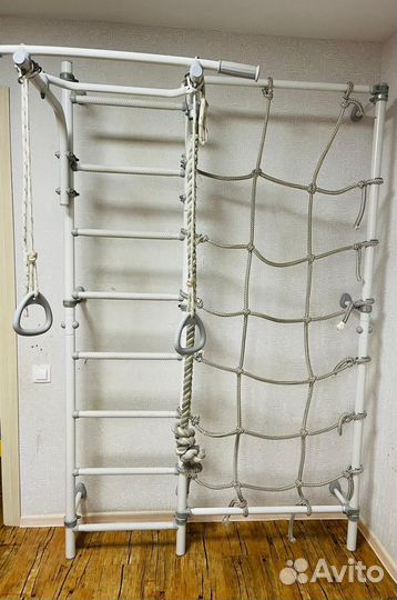 Детская шведская стенка с турником