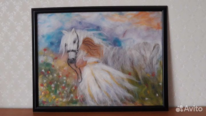 Девушка с конем