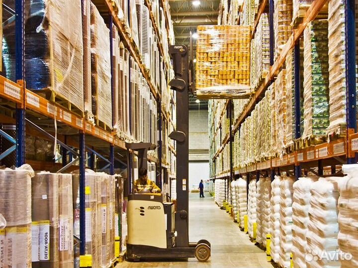 Водитель ричтрака на склад бытовой техники. Вахта