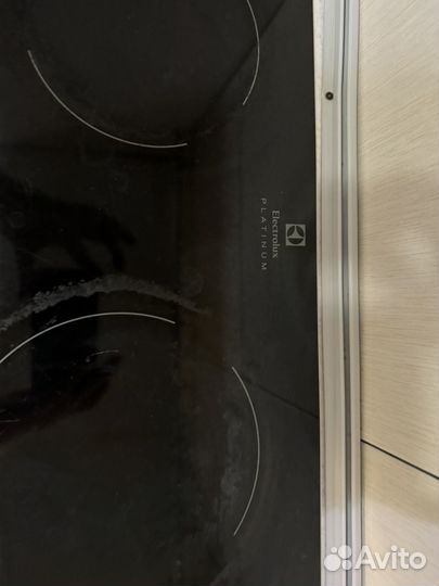 Электрическая варочная панель Electrolux бу