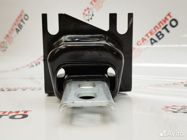 Опора двигателя (подушка) левая (кпп). Лада Веста