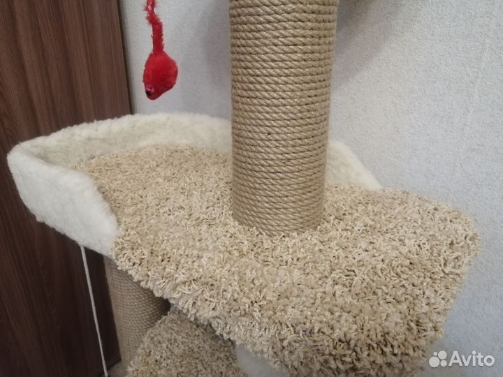 Домик для кошки с когтеточкой
