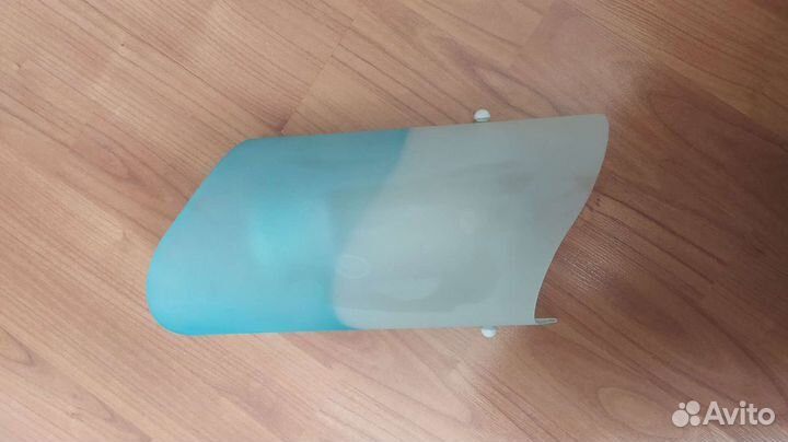 Светильник на стену