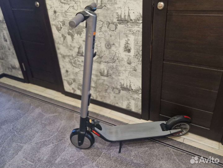 Электросамокат Ninebot KickScooter ES2