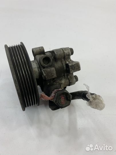 Santa Fe Classic D4EA Насос Гура