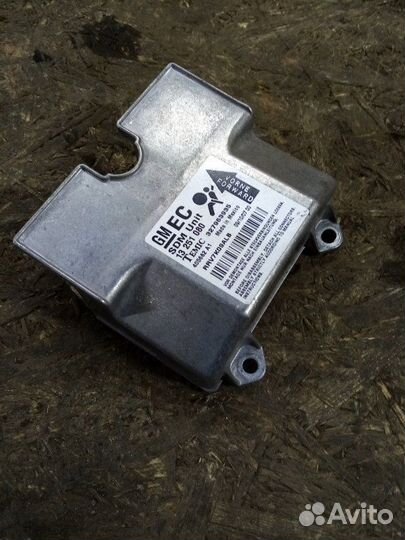 Блок управления аирбаг Opel Astra универсал Z16XER