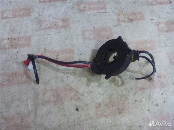 Шлейф подрулевой Mitsubishi Galant E52A 1800 1994