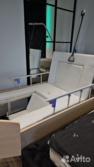 Электрическая кровать со встроенным креслом Кмр-20