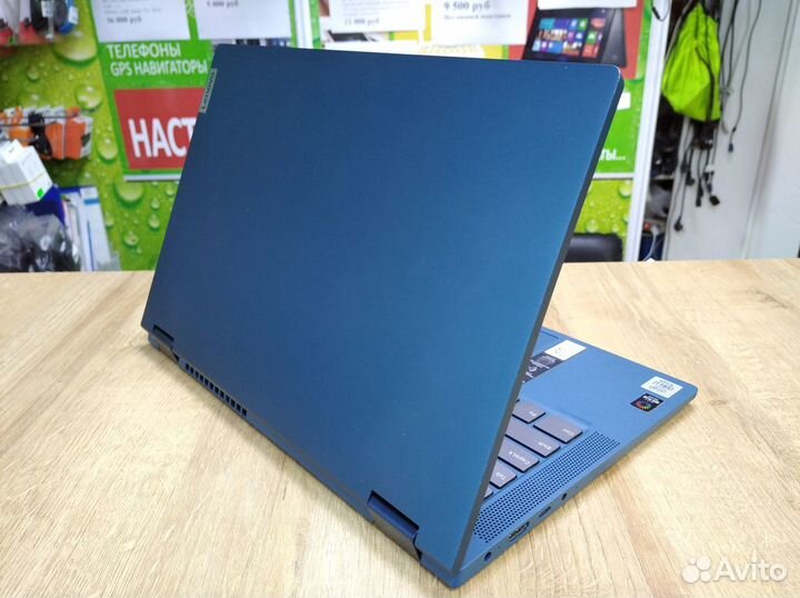 Ноутбук-трансформер Lenovo на core i7 сенсорный