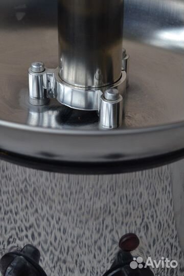 Шоколадный фонтан фондю Chocolate Fondue Fountain