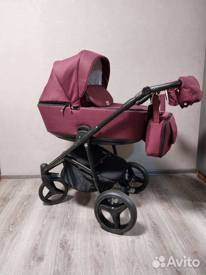 Коляска Adamex Reggio 3 в 1