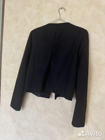 Укороченный пиджак