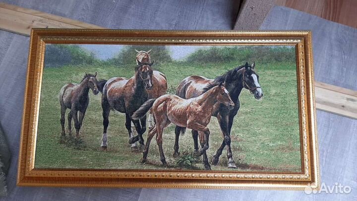 Картина из гобелена