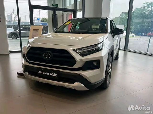 Toyota RAV4 2.0 CVT, 2024, 10 км с пробегом, цена 3860000 руб.