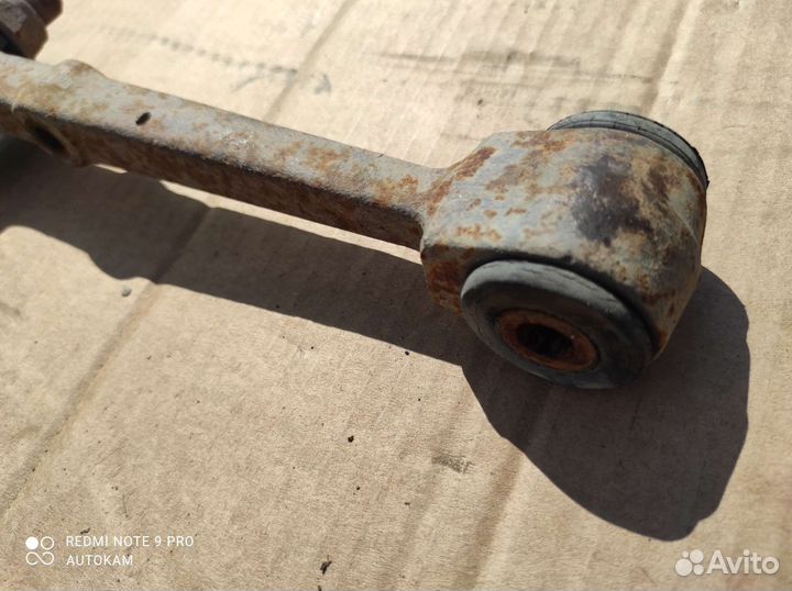 Рычаг передний левый LADA Granta