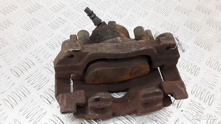 Суппорт передний левый Renault Scenic 3 2010