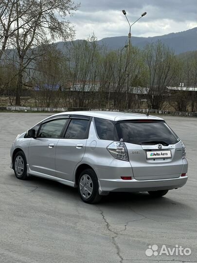 Honda Fit Shuttle 1.3 CVT, 2012, 161 000 км