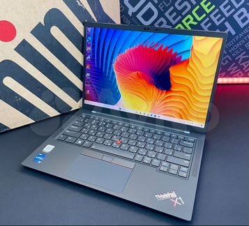 Thinkpad X1 Carbon G11 2.2K LTE i7-1360P