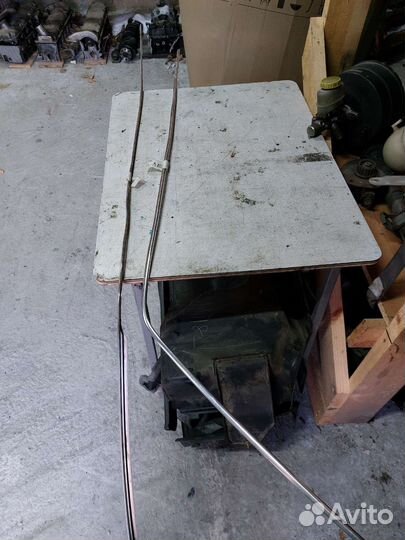 Молдинг крыши bmw e28