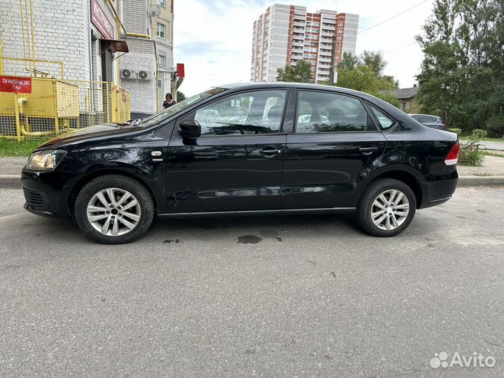 Volkswagen Polo 1.6 AT, 2013, 128 938 км