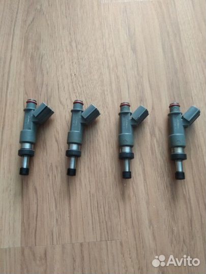 Продам топливные форсунки