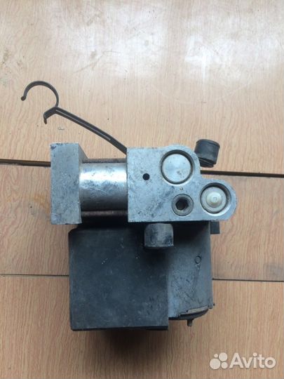 Блок ABS Volvo 960