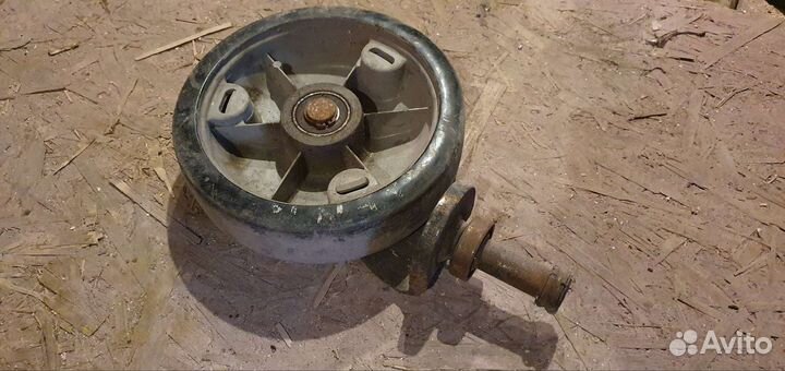 Колесо для тачки строительной и садовой