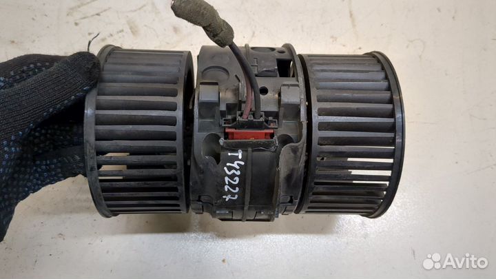 Двигатель отопителя Renault Trafic, 2016