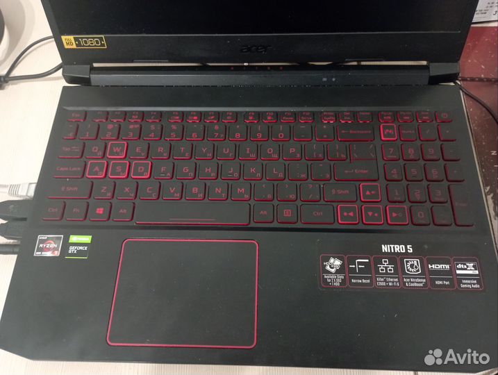 Игровой ноут в отличном состоянии