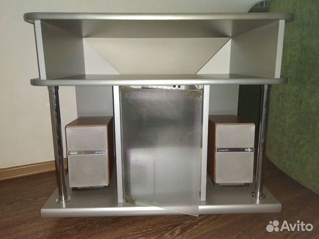 Тумба под телевизор