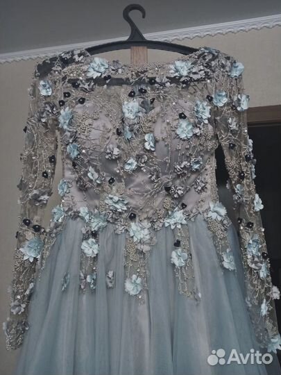 Продам платье