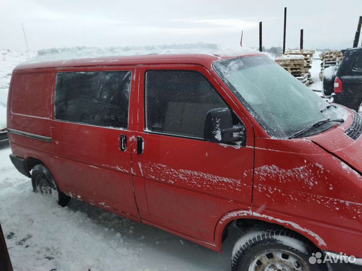 Volkswagen Transporter 2.4 МТ, 1993, 300 000 км
