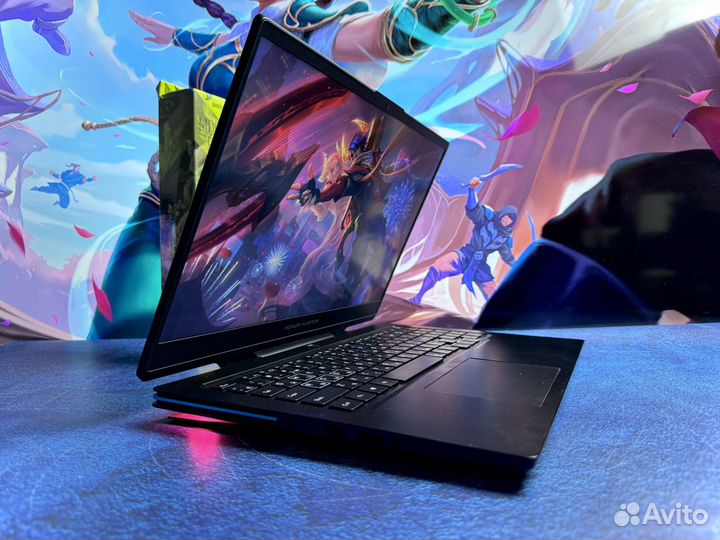 Ноутбук Honor Hunter / Core i7 / RTX 2060 / 16,1