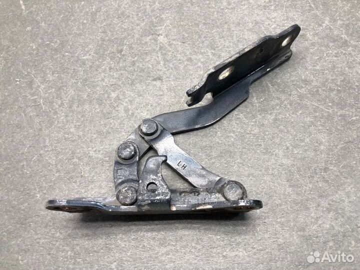 Петля капота левая Hyundai Sonata EF G4JP 2004