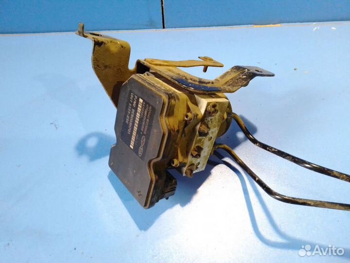 Блок абс Hyundai Solaris 2010-2016