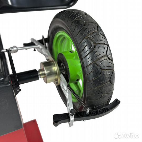 Aдаптер для балансировки мотоциклетных колес