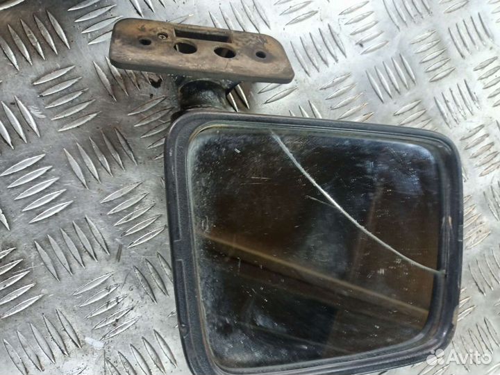 Зеркало правое Nissan Patrol 160 260